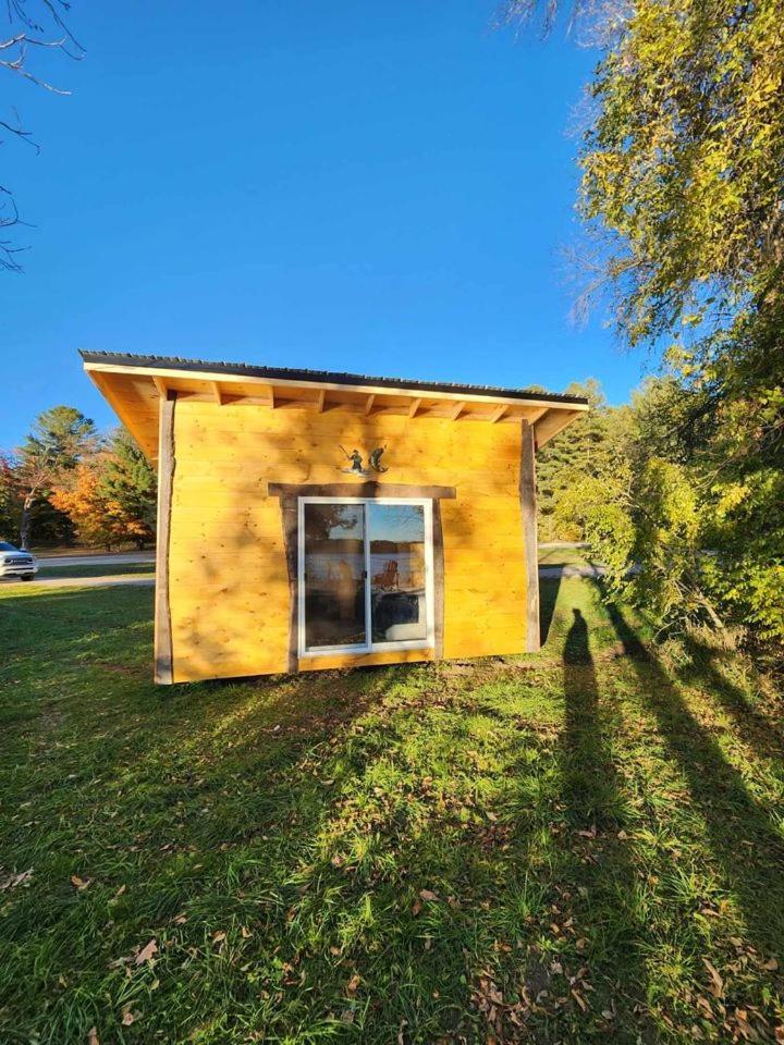 Stoco Lake Lodge Tweed Exterior photo